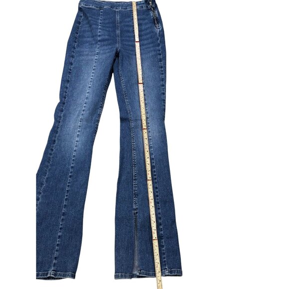 Forever 21 Womens High-Waisted Flared Blue Denim Jeans With Side Zipper - Picture 4 of 8